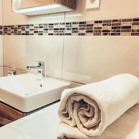 Casa Luxury Wellness By Bltn Apartmanhotel 3*