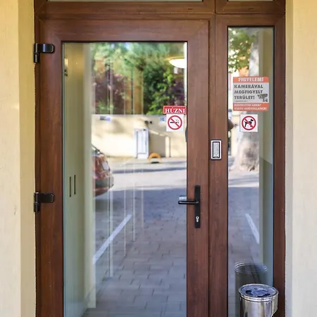 Casa Luxury Wellness By Bltn Apartmanhotel