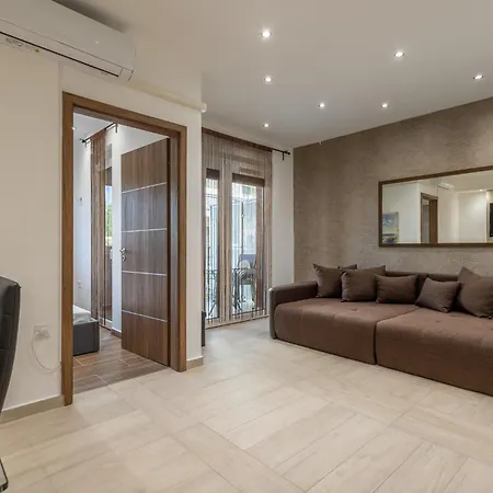 Ξενοδοχείο με διαμερίσματα Casa Luxury Wellness By Bltn