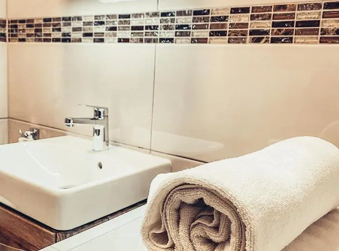Casa Luxury Wellness By Bltn 公寓式酒店 3*